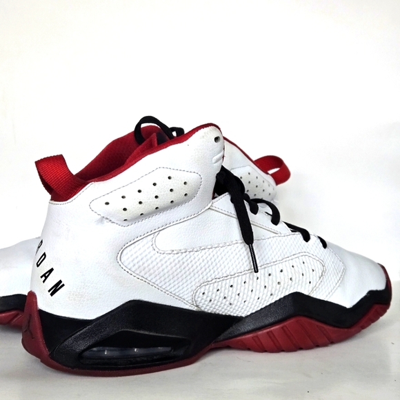 Jordan Lift Off Shoes - Picture 5 of 9